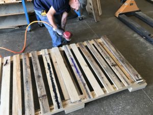 mobile cart attaches and detaches to workbench