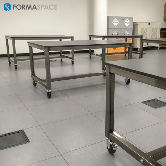 heavy duty workbench on casters