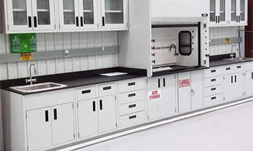 casework-in-completion-science-oil-and-gas-lab ergonomic classroom tables