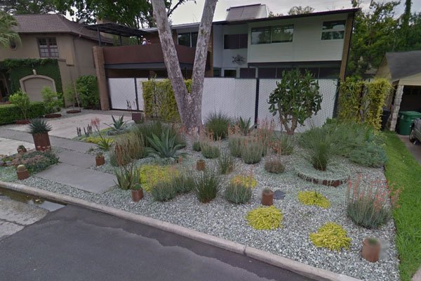 The house as it appears today. The sustainable features include the lawn. Architect Karen Lantz is now consulting in sustainable landscape architecture as well. The house as it appears today. The sustainable features include the lawn. Architect Karen Lantz is now consulting in sustainable landscape architecture as well.